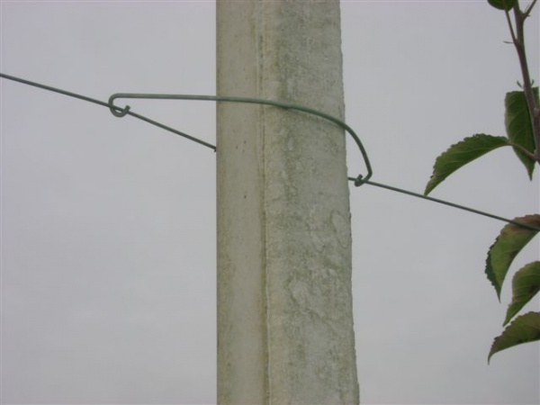 Скоба 7х7 для проволоки Скоба 7х7 для проволоки